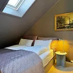Cozy And Loft In *